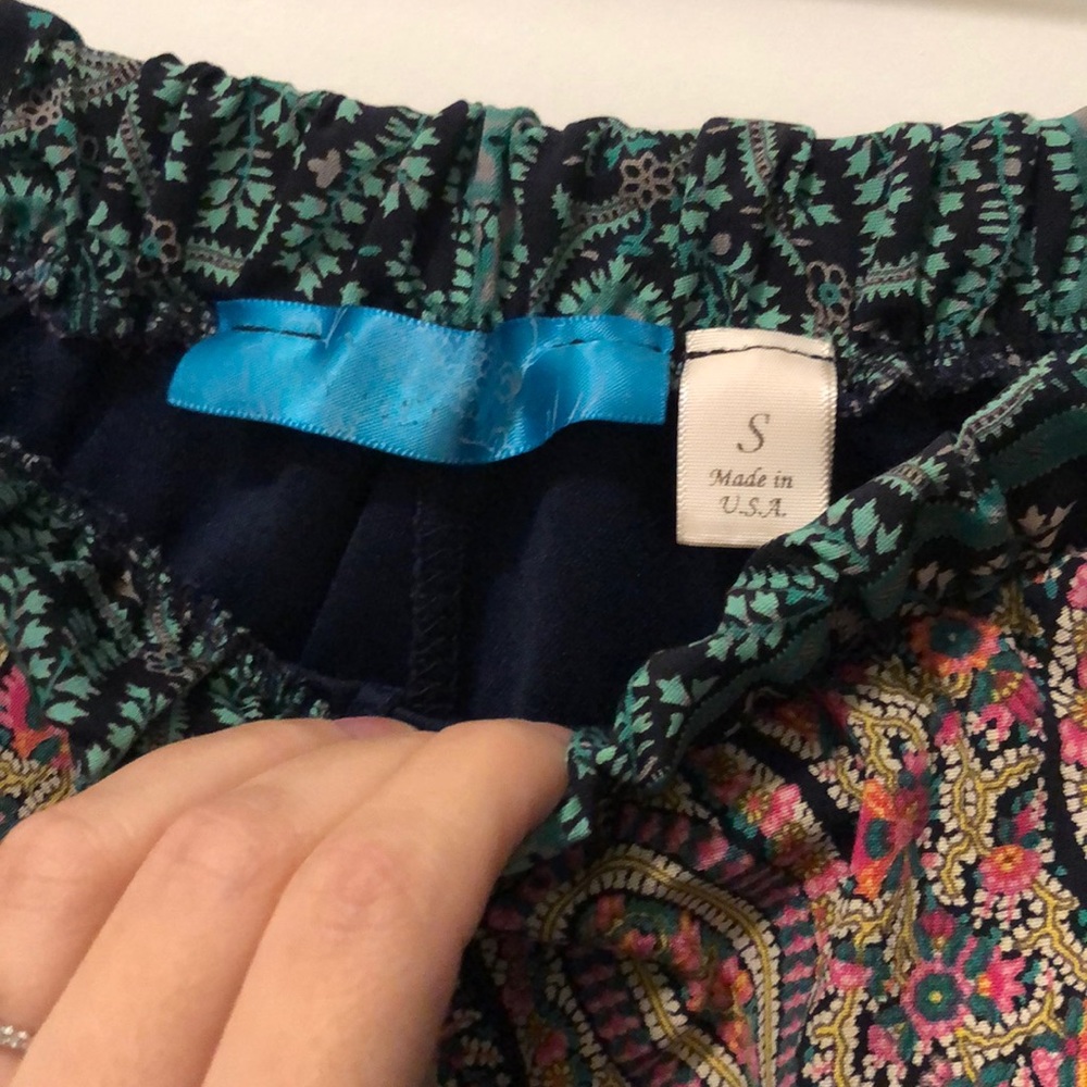 Elastic pattern shorts - Picture 3 of 3